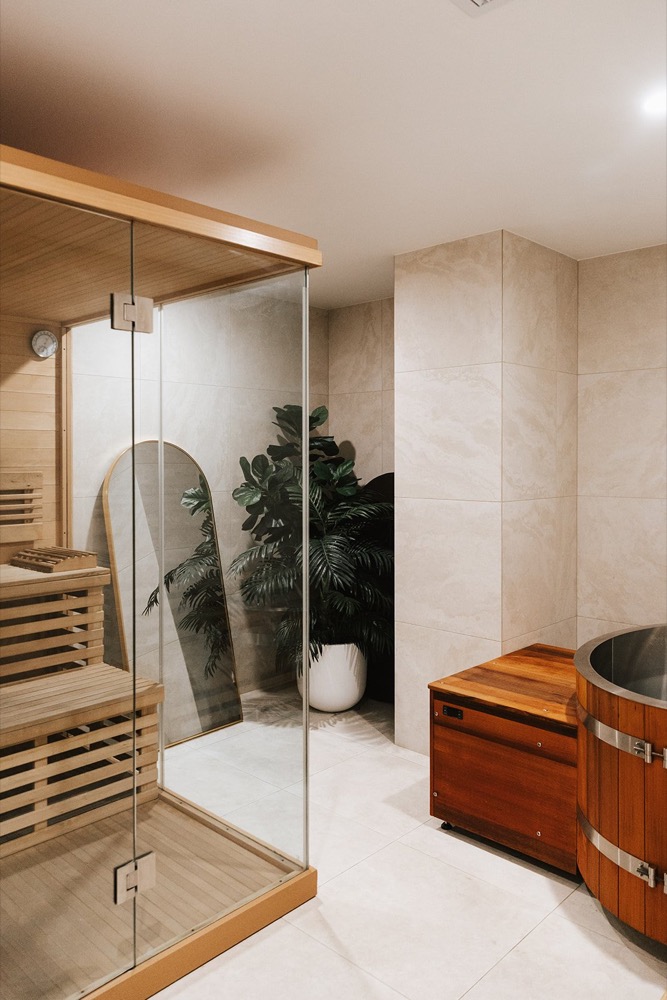 Complete Recovery Plus — operator-published venue or brand image